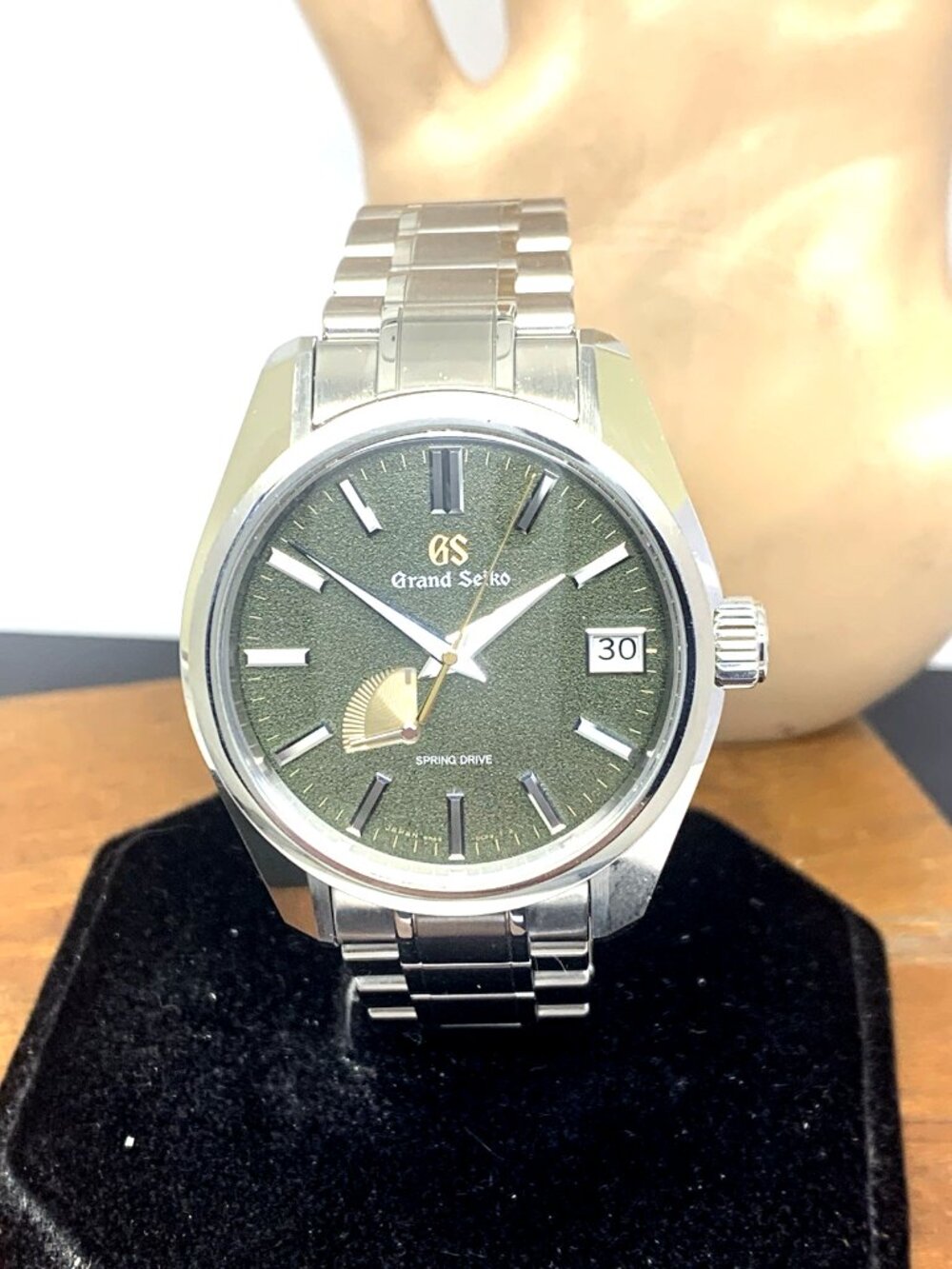 Grand Seiko Men's Watch SBGA491G Spring Drive Automatic Green Dial Steel 40mm